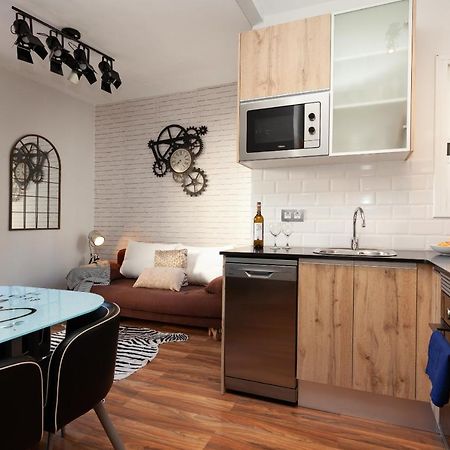 Penthouse In Sagrada Familia Daire Barselona Dış mekan fotoğraf