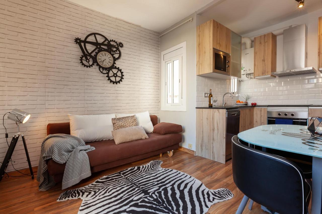 Penthouse In Sagrada Familia Daire Barselona Dış mekan fotoğraf