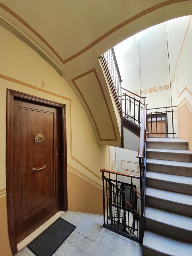 Penthouse In Sagrada Familia Daire Barselona Dış mekan fotoğraf