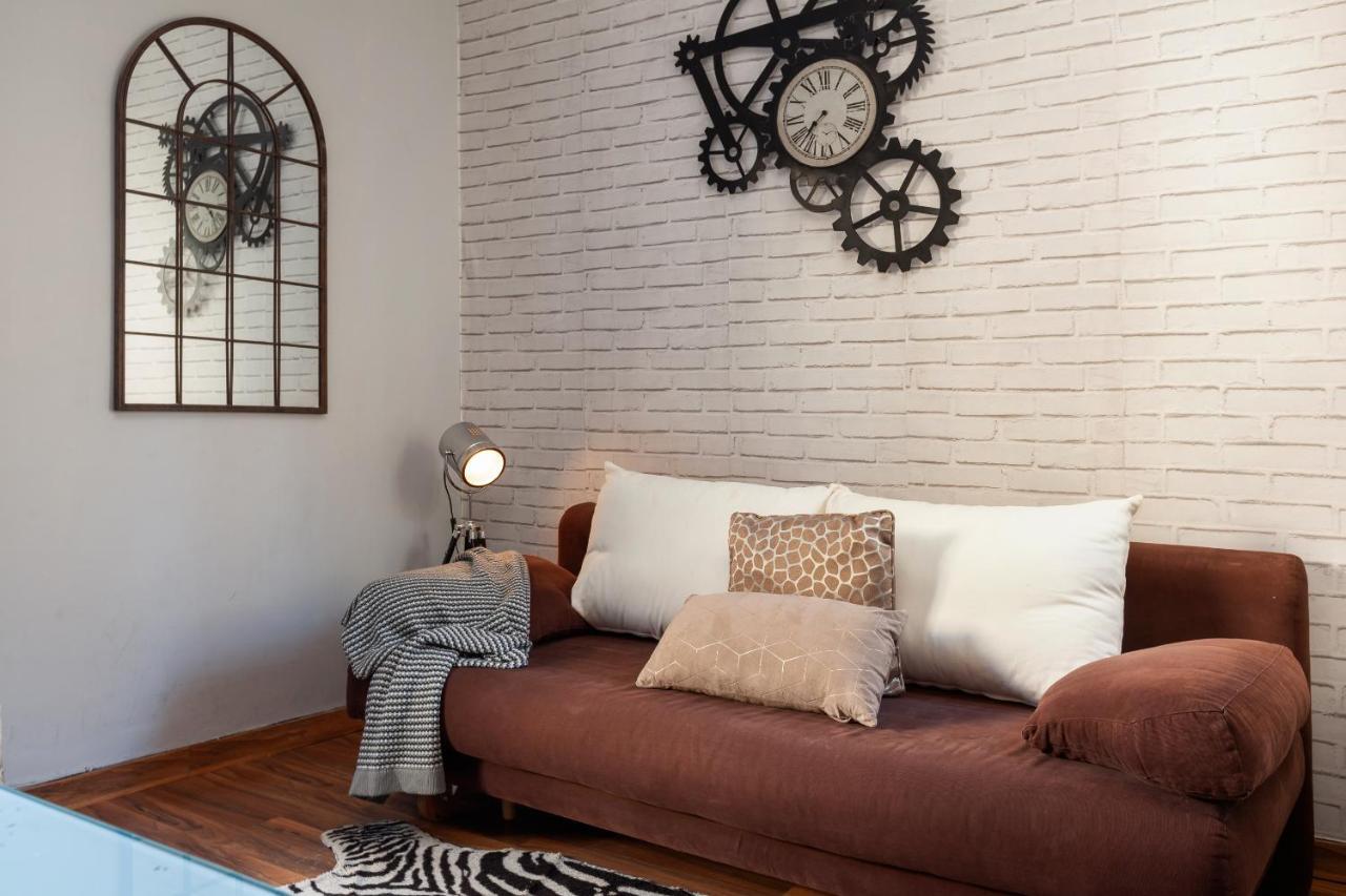 Penthouse In Sagrada Familia Daire Barselona Dış mekan fotoğraf